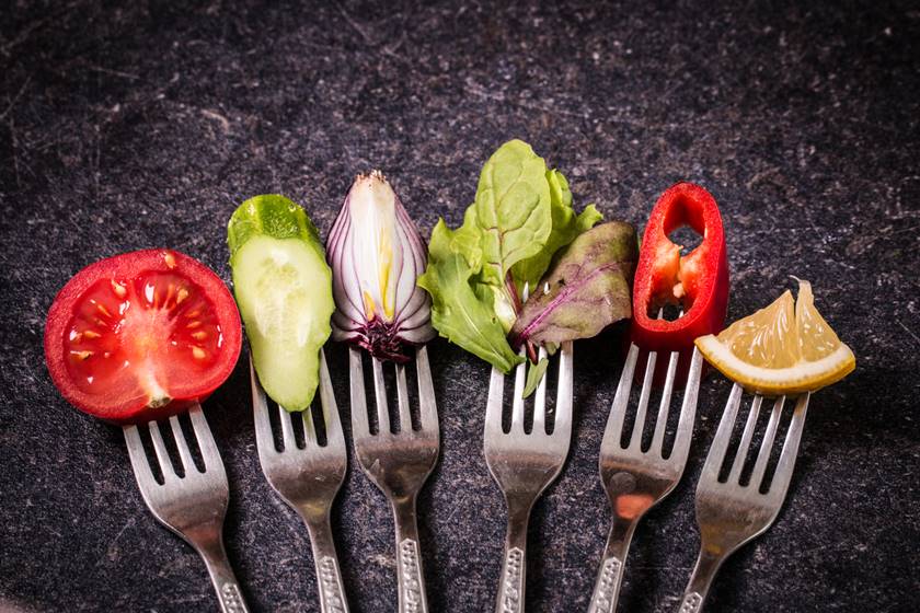 O que comer e o que deve ser evitado para quem deseja emagrecer?