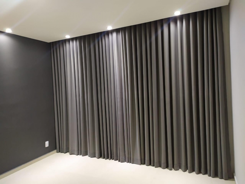 A Importância das Cortinas na Decoração e Funcionalidade do Ambiente